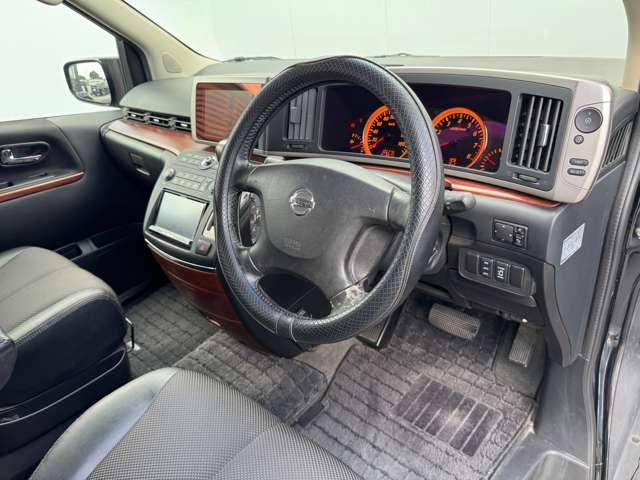 エルグランド ハイウェイスター　ハーフレザー　Ｂカメラ　ＥＴＣ　パワスラ（4枚目）