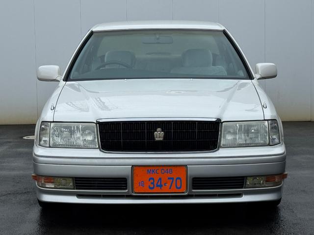 クラウン ロイヤルツーリング　ハイペリオン１８インチアルミ　ローダウン　パワーシート　キーレス（8枚目）