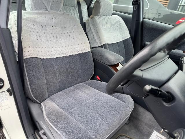 クラウン ロイヤルツーリング　ハイペリオン１８インチアルミ　ローダウン　パワーシート　キーレス（27枚目）