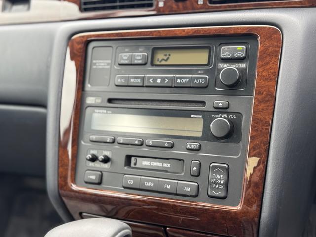 クラウン ロイヤルツーリング　ハイペリオン１８インチアルミ　ローダウン　パワーシート　キーレス（31枚目）