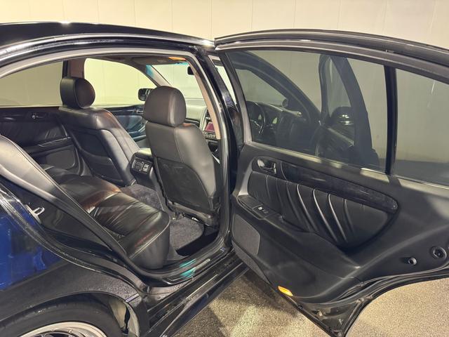 アリスト Ｖ３００ベルテックスエディション　ＢＢＳＬＭ－Ｒ１９インチＡＷ　エアロ　ＨＫＳ　ＥＶＣ　ＨＫＳ　ツインパワー　本革　ＴＲＤタワーバー　ＴＲＤメーター　ＥＴＣ（43枚目）