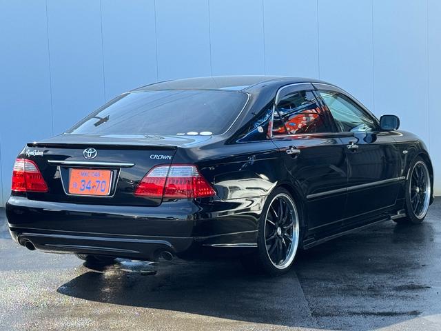 クラウン ロイヤルサルーン　社外２０インチＡＷ　ローダウン　パワーシート　純正マルチ　Ｂカメラ　ＥＴＣ（14枚目）