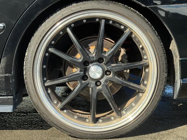 クラウン ロイヤルサルーン　社外２０インチＡＷ　ローダウン　パワーシート　純正マルチ　Ｂカメラ　ＥＴＣ（21枚目）