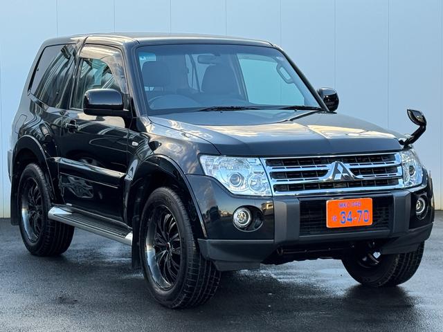 パジェロ ショート　ＶＲ－Ｉ　４ＷＤ　５速マニュアル　２０インチＡＷ　ヒッチメンバー　ＴＶ　Ｂカメラ　ＥＴＣ　ＨＩＤ（9枚目）