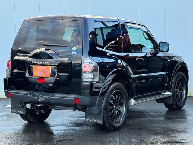 パジェロ ショート　ＶＲ－Ｉ　４ＷＤ　５速マニュアル　２０インチＡＷ　ヒッチメンバー　ＴＶ　Ｂカメラ　ＥＴＣ　ＨＩＤ（11枚目）