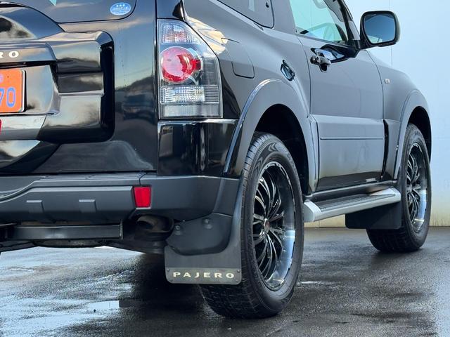 パジェロ ショート　ＶＲ－Ｉ　４ＷＤ　５速マニュアル　２０インチＡＷ　ヒッチメンバー　ＴＶ　Ｂカメラ　ＥＴＣ　ＨＩＤ（18枚目）