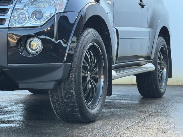 パジェロ ショート　ＶＲ－Ｉ　４ＷＤ　５速マニュアル　２０インチＡＷ　ヒッチメンバー　ＴＶ　Ｂカメラ　ＥＴＣ　ＨＩＤ（19枚目）