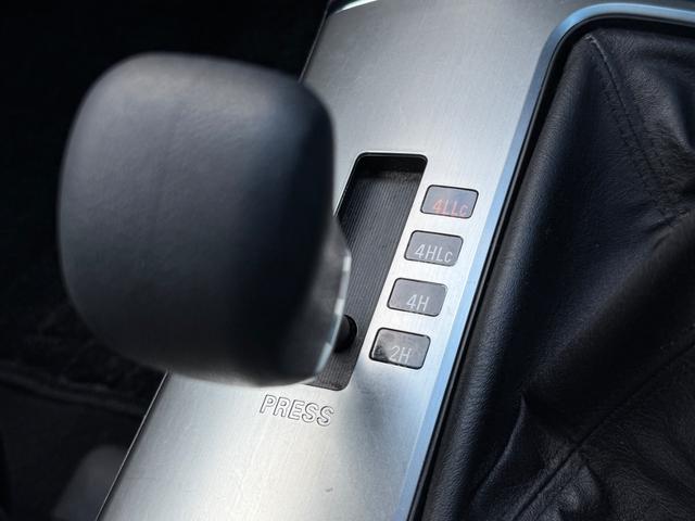 パジェロ ショート　ＶＲ－Ｉ　４ＷＤ　５速マニュアル　２０インチＡＷ　ヒッチメンバー　ＴＶ　Ｂカメラ　ＥＴＣ　ＨＩＤ（38枚目）