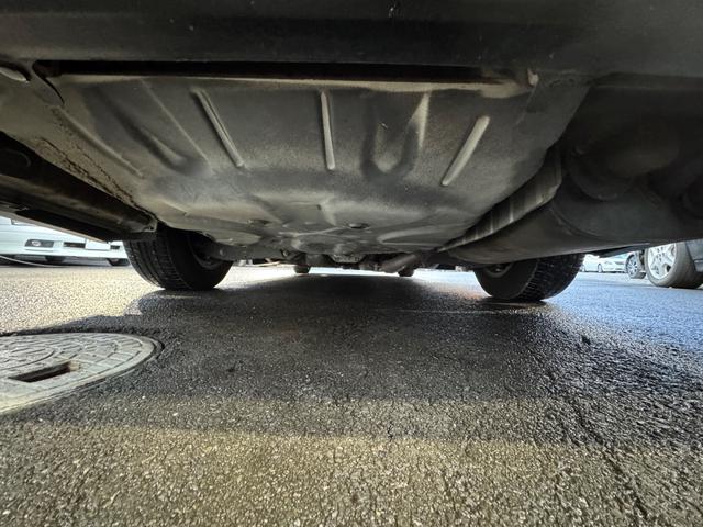 クラウン ロイヤルサルーンＧ　本革　車高調　パワーシート　ＥＴＣ　キーレス　純正マルチ（4枚目）