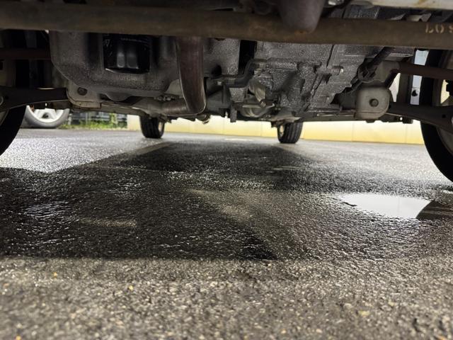 アルトラパン SS ターボ車 5速マニュアル TV(4枚目)