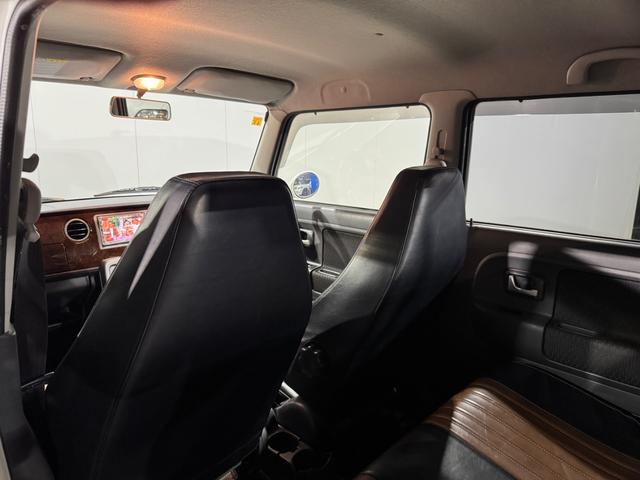 アルトラパン SS ターボ車 5速マニュアル TV(19枚目)