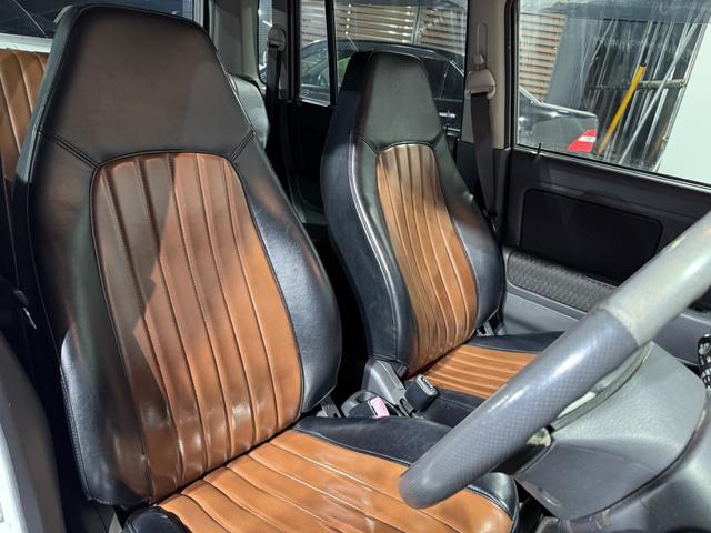 アルトラパン SS ターボ車 5速マニュアル TV(27枚目)