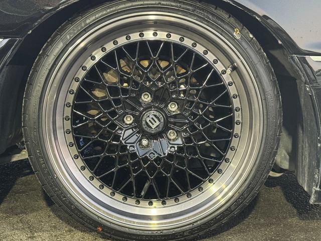 クラウンマジェスタ ３．０Ａタイプ　車高調　社外１８インチＡＷ　ＴＶ　Ｂｌｕｅｔｏｏｔｈ　パワーシート　キーレス（20枚目）