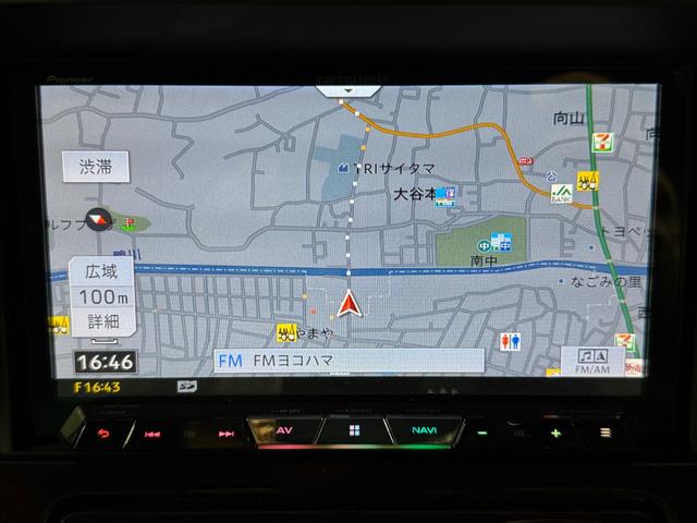 クラウンマジェスタ ３．０Ａタイプ　車高調　社外１８インチＡＷ　ＴＶ　Ｂｌｕｅｔｏｏｔｈ　パワーシート　キーレス（32枚目）