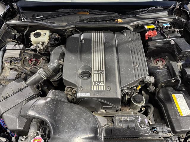 クラウンマジェスタ ３．０Ａタイプ　車高調　社外１８インチＡＷ　ＴＶ　Ｂｌｕｅｔｏｏｔｈ　パワーシート　キーレス（46枚目）