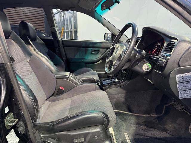 レガシィＢ４ ＲＳＫ　タイベル交換済み　ターボ車　社外マフラー　パワーシート　ハーフレザー（23枚目）