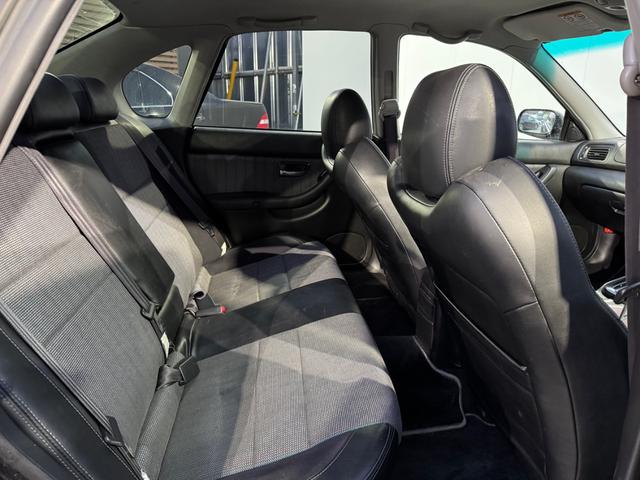 レガシィＢ４ ＲＳＫ　タイベル交換済み　ターボ車　社外マフラー　パワーシート　ハーフレザー（37枚目）