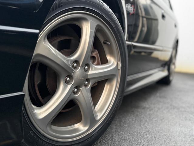 レガシィＢ４ ＲＳＫリミテッドＩＩ　ターボ車　エアロ　社外マフラー　ＴＶ　ＥＴＣ　Ｂｌｕｅｔｏｏｔｈ　ハーフレザー（18枚目）