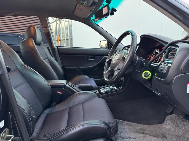 レガシィＢ４ ＲＳＫリミテッドＩＩ　ターボ車　エアロ　社外マフラー　ＴＶ　ＥＴＣ　Ｂｌｕｅｔｏｏｔｈ　ハーフレザー（26枚目）