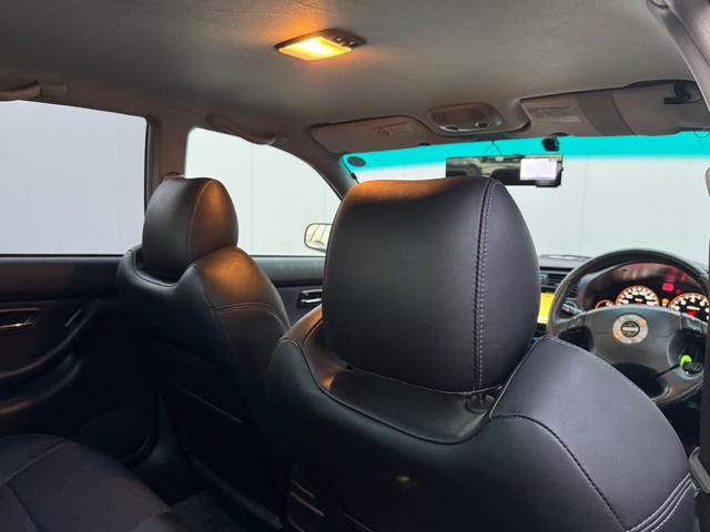 レガシィＢ４ ＲＳＫリミテッドＩＩ　ターボ車　エアロ　社外マフラー　ＴＶ　ＥＴＣ　Ｂｌｕｅｔｏｏｔｈ　ハーフレザー（44枚目）