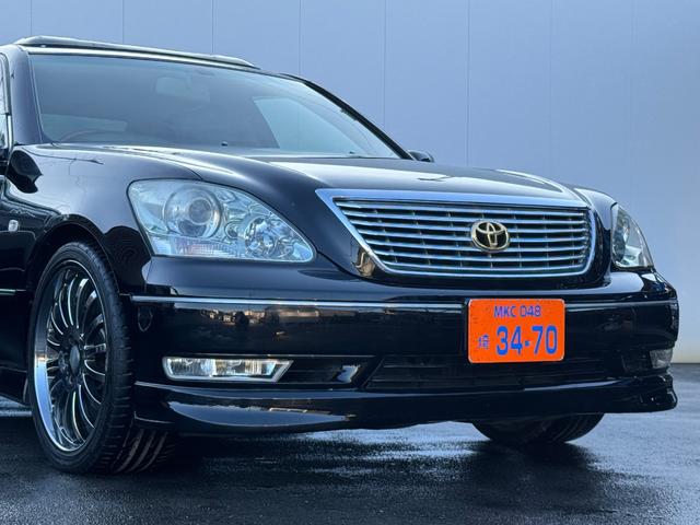 セルシオ ｅＲ仕様　タイベル交換済み　社外２０ＡＷ　エアロ　本革　サンルーフ　Ｂカメラ　ＥＴＣ（4枚目）