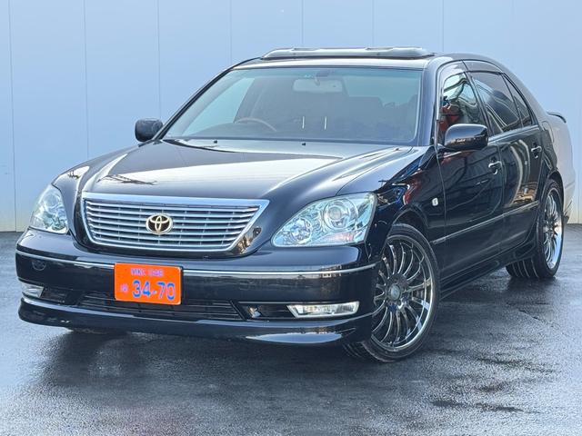 セルシオ ｅＲ仕様　タイベル交換済み　社外２０ＡＷ　エアロ　本革　サンルーフ　Ｂカメラ　ＥＴＣ（8枚目）