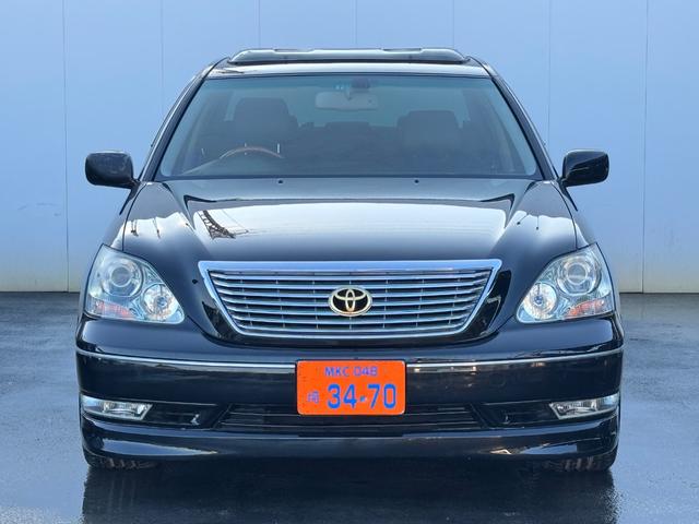 セルシオ ｅＲ仕様　タイベル交換済み　社外２０ＡＷ　エアロ　本革　サンルーフ　Ｂカメラ　ＥＴＣ（9枚目）