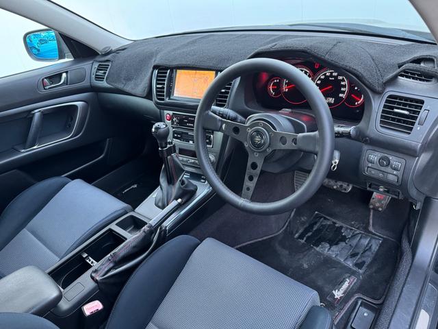 レガシィツーリングワゴン ２．０ＧＴ　ターボ車　車高調　ＳＴＩフロントリップ　社外マフラー　ＳＴＩパーツ　社外１８ＡＷ　Ｂカメラ　ＥＴＣ（29枚目）