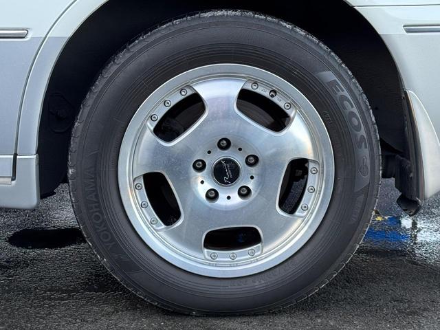 シーマ ４１Ｌ　Ｖ８エンジン　社外アルミ　純正マルチ　パワーシート　キーレス　ＥＴＣ（20枚目）