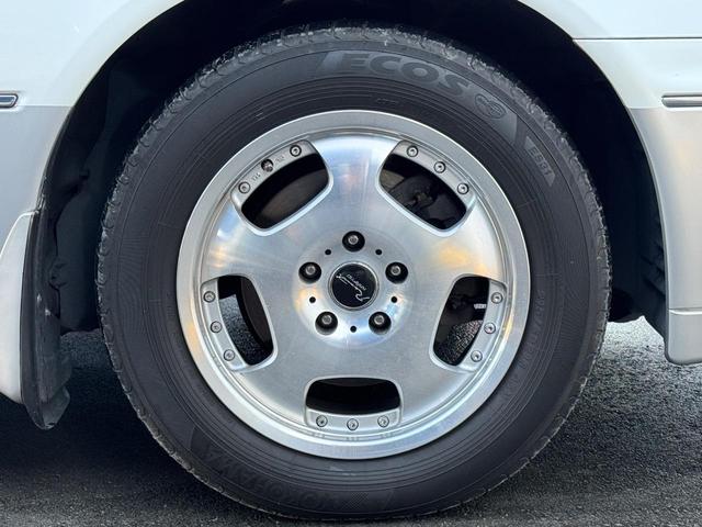 シーマ ４１Ｌ　Ｖ８エンジン　社外アルミ　純正マルチ　パワーシート　キーレス　ＥＴＣ（22枚目）