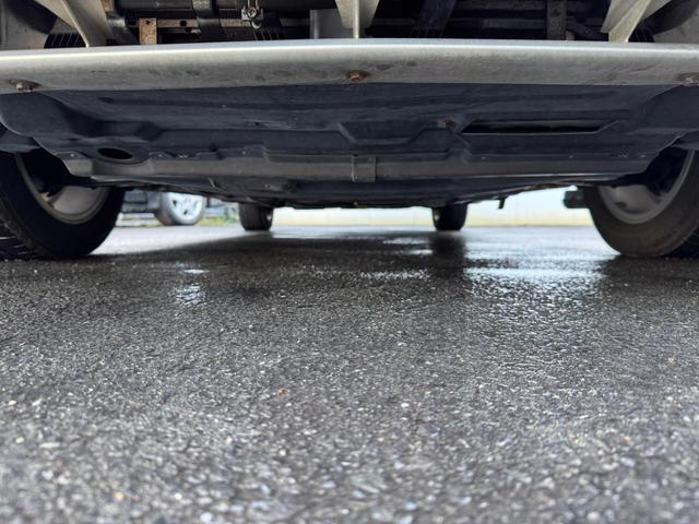 シーマ ４１Ｌ　Ｖ８エンジン　社外アルミ　純正マルチ　パワーシート　キーレス　ＥＴＣ（24枚目）