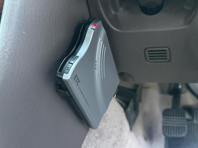 シーマ ４１Ｌ　Ｖ８エンジン　社外アルミ　純正マルチ　パワーシート　キーレス　ＥＴＣ（37枚目）