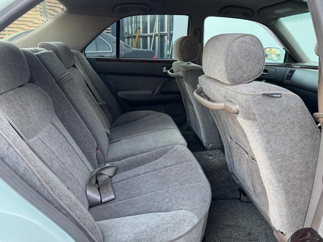 シーマ ４１Ｌ　Ｖ８エンジン　社外アルミ　純正マルチ　パワーシート　キーレス　ＥＴＣ（43枚目）