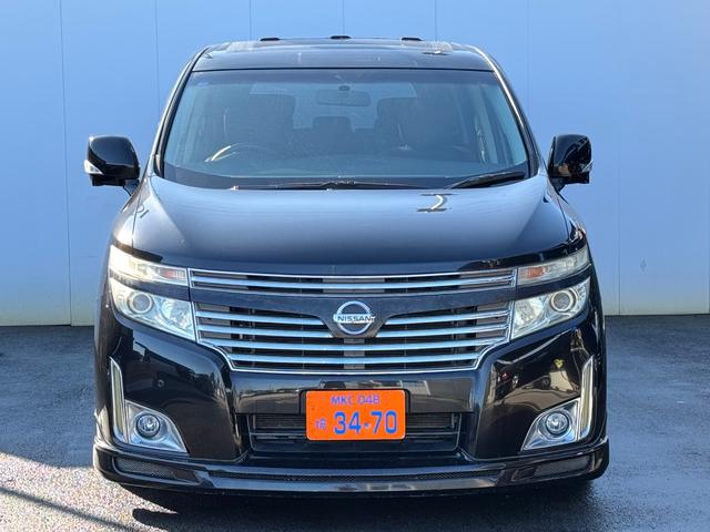 エルグランド ２５０ハイウェイスター　サンルーフ　アラウンドビューモニター　ローダウン　両側パワスラ　ＴＶ　Ｂカメラ　Ｂｌｕｅｔｏｏｔｈ　ＥＴＣ（10枚目）