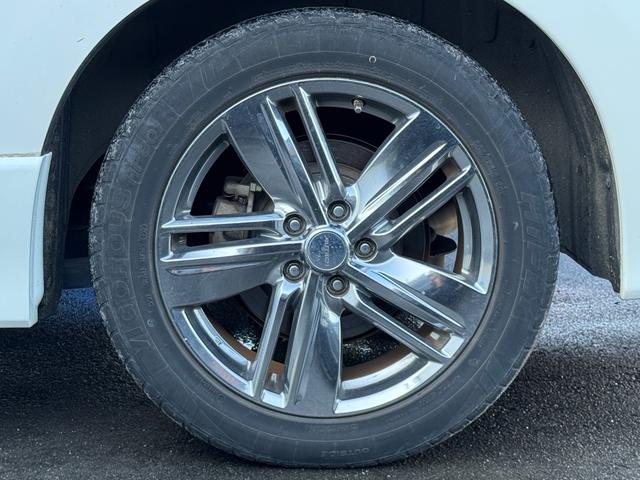 エルグランド ライダー　黒本革シート　パワーシート　本革　両側パワスラ　パワーバックドア　ＴＶ　Ｂカメラ　ＥＴＣ　Ｂｌｕｅｔｏｏｔｈ　パワーシート　シートヒーター（19枚目）