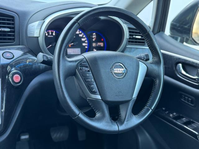 エルグランド ライダー　黒本革シート　パワーシート　本革　両側パワスラ　パワーバックドア　ＴＶ　Ｂカメラ　ＥＴＣ　Ｂｌｕｅｔｏｏｔｈ　パワーシート　シートヒーター（29枚目）