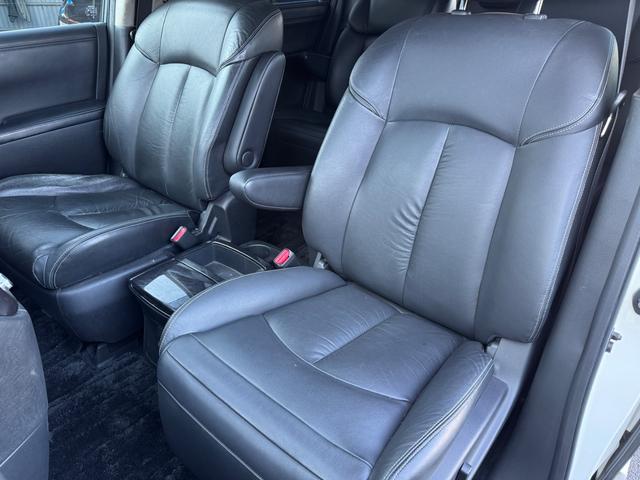 エルグランド ライダー　黒本革シート　パワーシート　本革　両側パワスラ　パワーバックドア　ＴＶ　Ｂカメラ　ＥＴＣ　Ｂｌｕｅｔｏｏｔｈ　パワーシート　シートヒーター（40枚目）