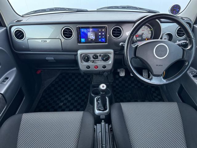 アルトラパン ＳＳ　５速マニュアル　ターボ車　社外アルミ　Ｂｌｕｅｔｏｏｔｈ　Ｂカメラ　ＬＥＤ　ドラレコ（4枚目）