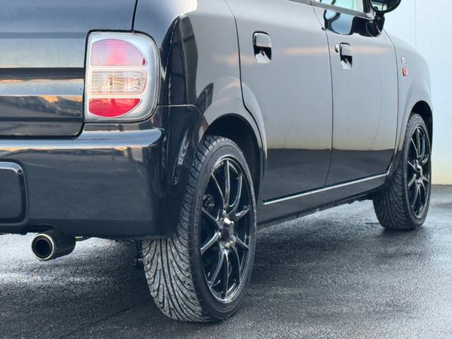 アルトラパン ＳＳ　５速マニュアル　ターボ車　社外アルミ　Ｂｌｕｅｔｏｏｔｈ　Ｂカメラ　ＬＥＤ　ドラレコ（8枚目）