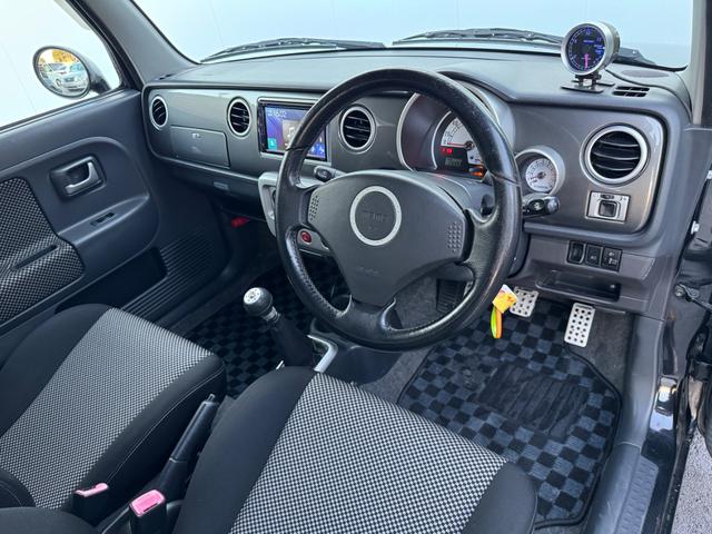 アルトラパン ＳＳ　５速マニュアル　ターボ車　社外アルミ　Ｂｌｕｅｔｏｏｔｈ　Ｂカメラ　ＬＥＤ　ドラレコ（28枚目）
