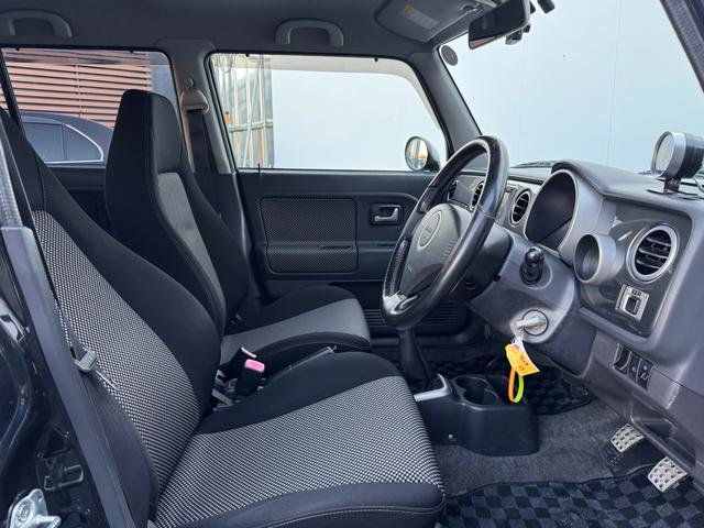 アルトラパン ＳＳ　５速マニュアル　ターボ車　社外アルミ　Ｂｌｕｅｔｏｏｔｈ　Ｂカメラ　ＬＥＤ　ドラレコ（29枚目）