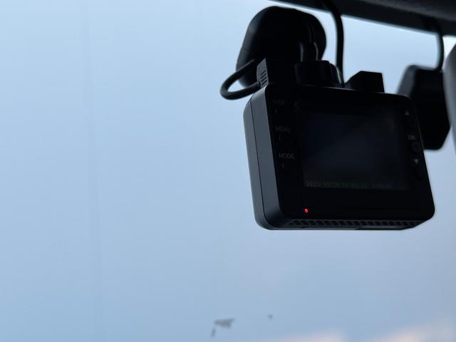 アルトラパン ＳＳ　５速マニュアル　ターボ車　社外アルミ　Ｂｌｕｅｔｏｏｔｈ　Ｂカメラ　ＬＥＤ　ドラレコ（35枚目）