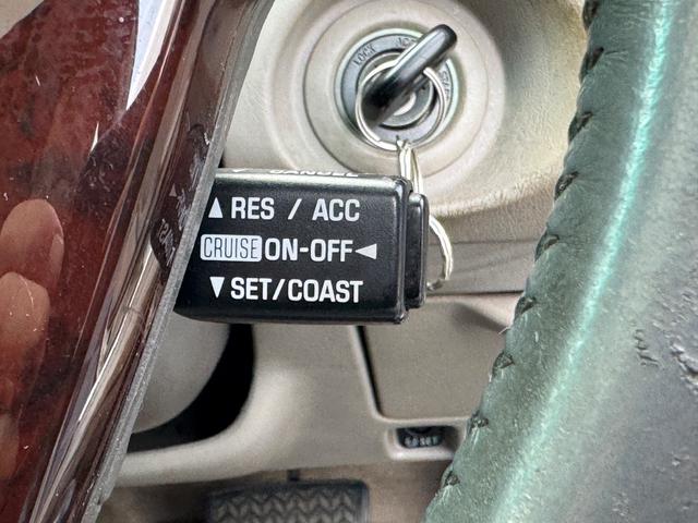 クラウンマジェスタ 4.0Aタイプ タイベル交換済み サンルーフ パワーシート 純正マルチ ETC キーレス(33枚目)