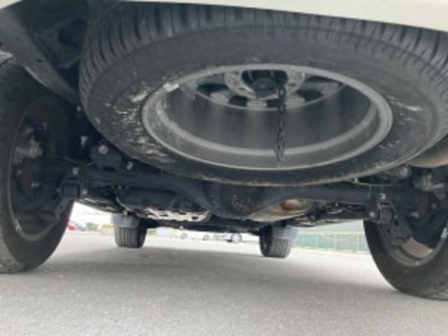 ランドクルーザープラド TX L Package TXLPackage,Sunroof,Skid Prevention,B-Camera, Navigation TV,Power Dr,4WD,Leather Seats,Cruise control(33枚目)