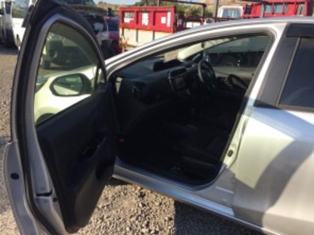 アクア Ｓ　Ｓｔｙｌｅ　Ｂｌａｃｋ　ＳＳｔｙｌｅ　Ｂｌａｃｋ，Ｓａｆｅｔｙ　Ｓｅｎｓｅ，Ｎａｖｉｇａｔｉｏｎ，ＥＴＣ，Ｂｌｕｅｔｏｏｔｈ　Ａｕｄｉｏ，　Ｈｅａｔｅｄ　Ｓｅａｔｓ，ＬＥＤ　Ｈｅａｄｌｉｇｈｔｓ，Ｓｍａｒｔ　Ｋｅｙ，（15枚目）