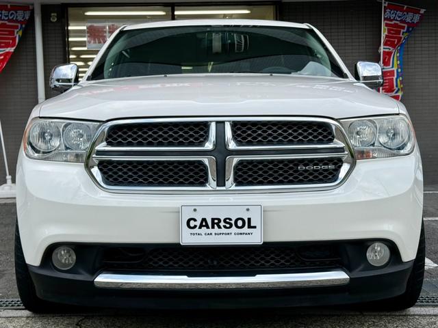 ダッジ・デュランゴ クルー　車検整備付　３．６Ｖ６　４ＷＤ　カロッツェリア１０．２型フリップダウンモニター　ＳＴＯＮＺ２２インチ　アリーズサイドステップ　ドロータイトヒッチメンバー　ＥＴＣ　バックカメラ　本国取扱説明書　新車並行（10枚目）