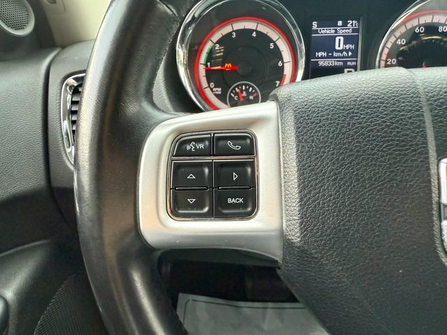 ダッジ・デュランゴ クルー　車検整備付　３．６Ｖ６　４ＷＤ　カロッツェリア１０．２型フリップダウンモニター　ＳＴＯＮＺ２２インチ　アリーズサイドステップ　ドロータイトヒッチメンバー　ＥＴＣ　バックカメラ　本国取扱説明書　新車並行（35枚目）