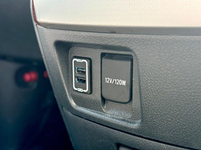 ヴェルファイア ２．４Ｚ　プラチナセレクションＩＩ　法定整備付　ナビＴＶ　後席モニター　Ｂｌｕｅｔｏｏｔｈ　両側電動スライドドア　パワーバックドア　バックカメラ（40枚目）