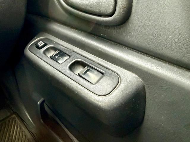 ジムニー ワイルドウインド　法定整備付　ワンオーナー　切り替え４ＷＤ　運転席側シートヒーター　Ｗエアバック　ＡＢＳ付き　パワーウインドウ　ターボ付　エアコンパワステ　キーレスエントリー　衝突安全ボディ　ＥＴＣ（38枚目）