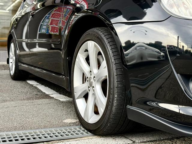 レガシィＢ４ ２．０ＧＴ　車検整備付　純正ナビ　５速ＭＴ　ターボ　ＳＴＩ４本出しマフラー　フロントスポイラー　アルミペダル　ビルシュタインサス（24枚目）